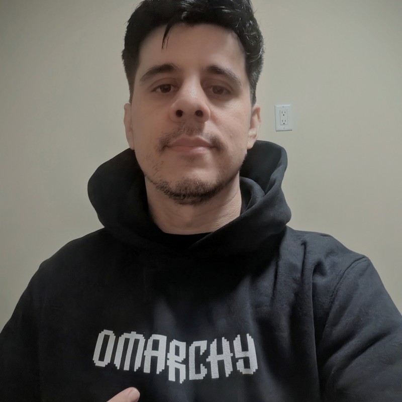 Fernando Luz, desenvolvedor brasileiro de VEKARRA